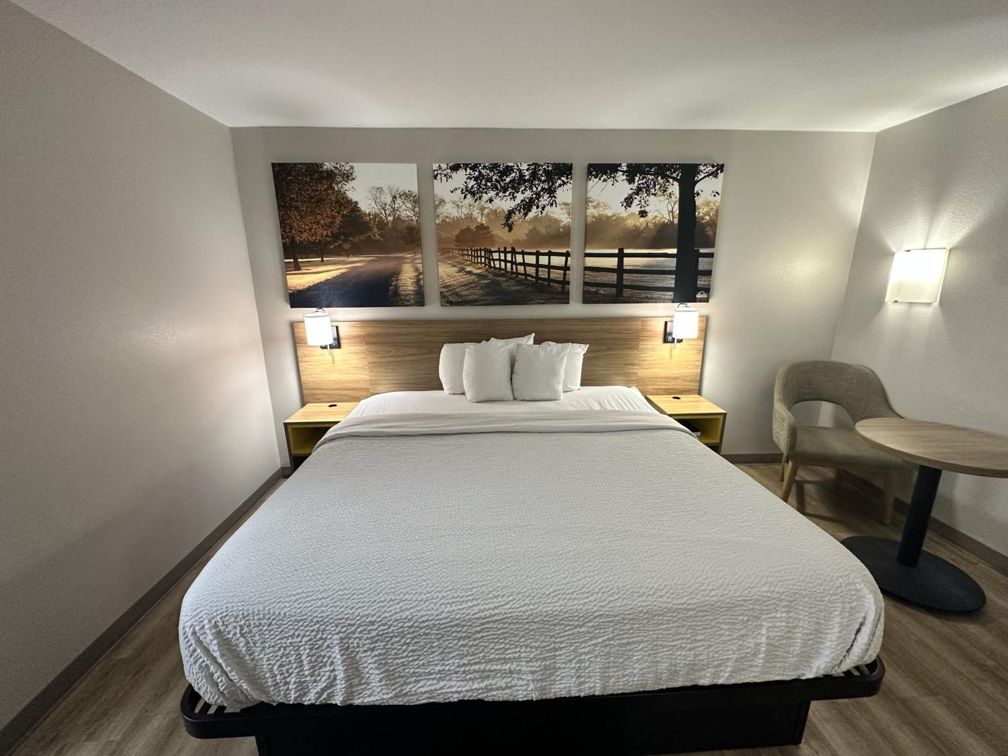 Days Inn By Wyndham Adel I-75 Extérieur photo